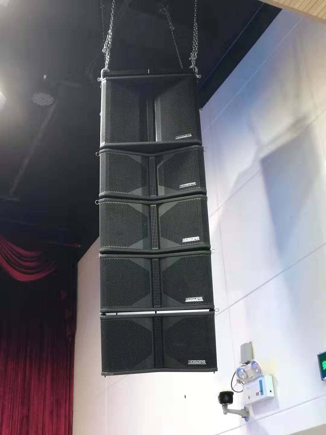 /uploads/image/2024/03/07/Line Array Speakers-2.jpg